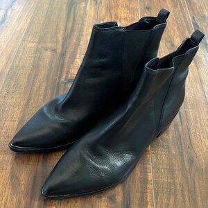 Marc Fisher LTD Yale Pointy Toe Chelsea Bootie in Black Leather